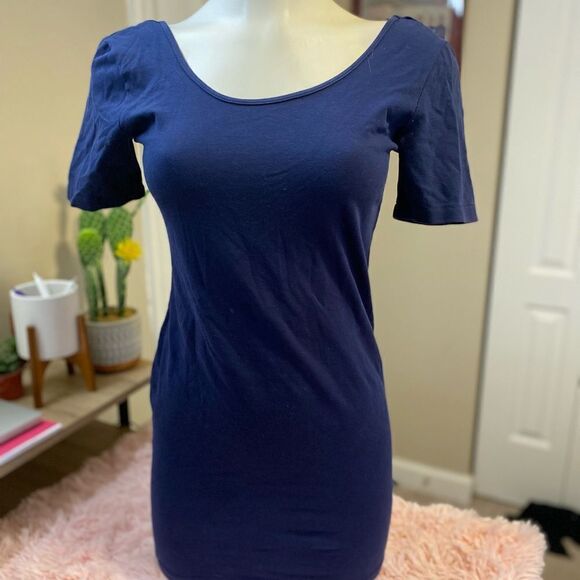 Fitted dress  - Picture 1 of 3